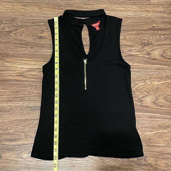 Guess Sleeveless Choker Ribbed Top 1/2 Zipper Front Black Size Medium - Picture 11 of 12